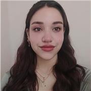 Chica amable y paciente con los mas pequeños para aprendan con gusto cada día. Con experiencia tratando con niños de mas de 3 años